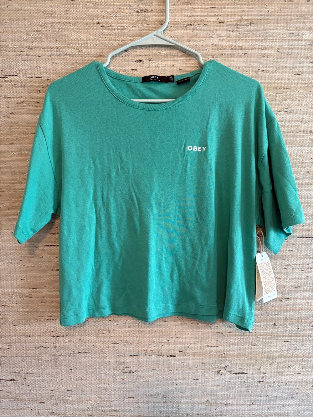 NWT Obey Teal Short Sleeve Crop Tee